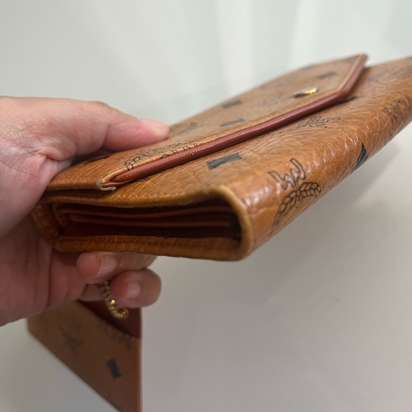 MCM COGNAC VISETOS TRIFOLD WALLET a WITH CARD HOLDER - Picture 15 of 16